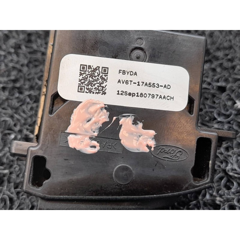 Recambio de mando limpia para ford focus turn. (cb8) trend referencia OEM IAM AV6T17553AD - Negro 2