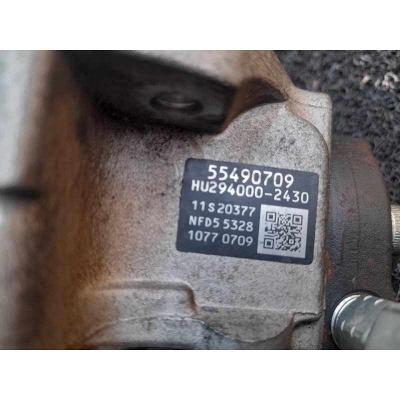 Recambio de bomba inyeccion para opel astra j lim. excellence referencia OEM IAM 55490709 HU2940002430 11S20377 6