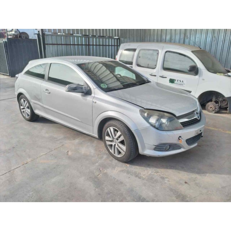 opel astra gtc del año 2009