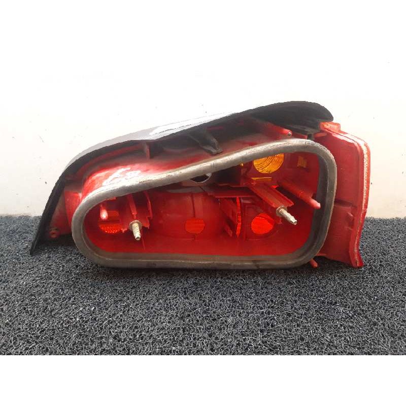 Recambio de piloto trasero izquierdo para peugeot 106 (s1) 1.1 referencia OEM IAM - Azul 2