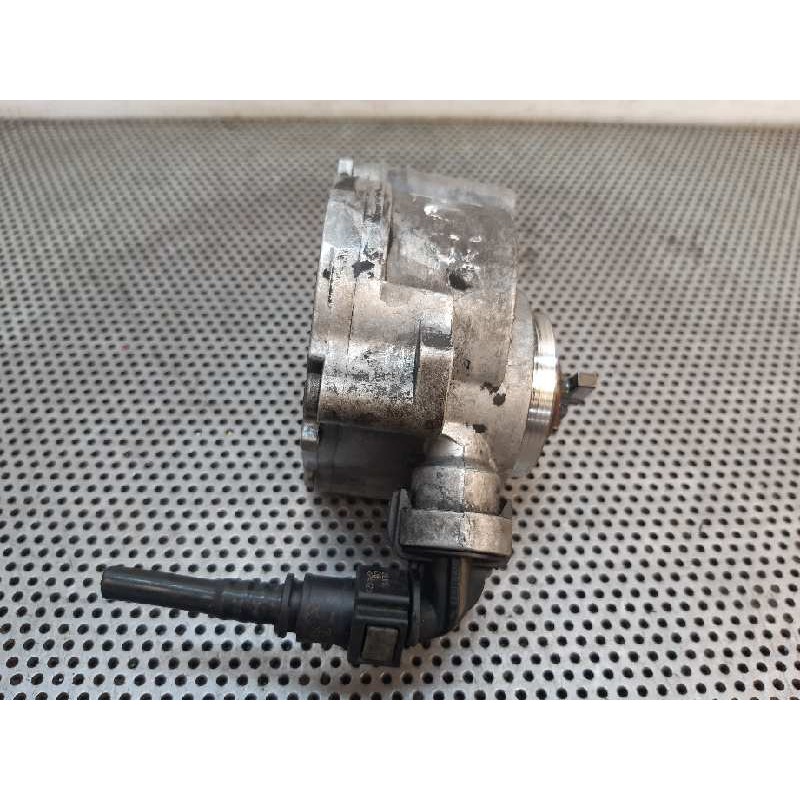 Recambio de depresor freno / bomba vacio para citroën c4 coupe collection referencia OEM IAM D1562B09080 - Negro 2
