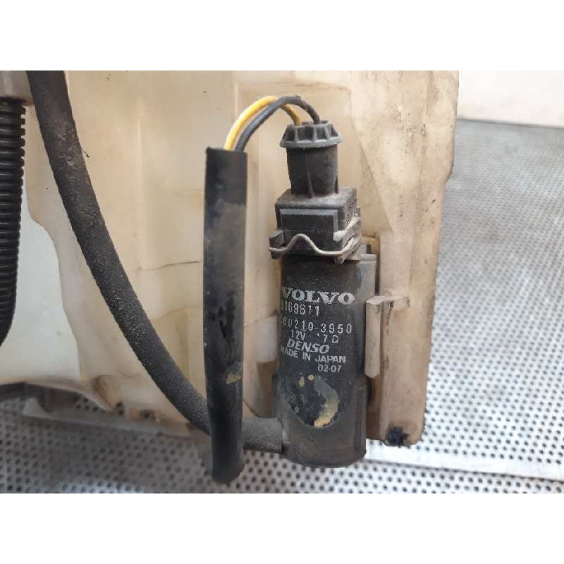 Recambio de deposito limpia para volvo s80 berlina d5 referencia OEM IAM 9178881 4