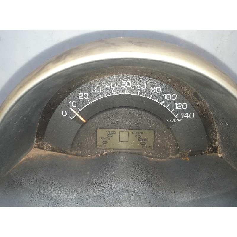 Recambio de cuadro instrumentos para smart coupe 0.7 turbo cat referencia OEM IAM 11000882022 2