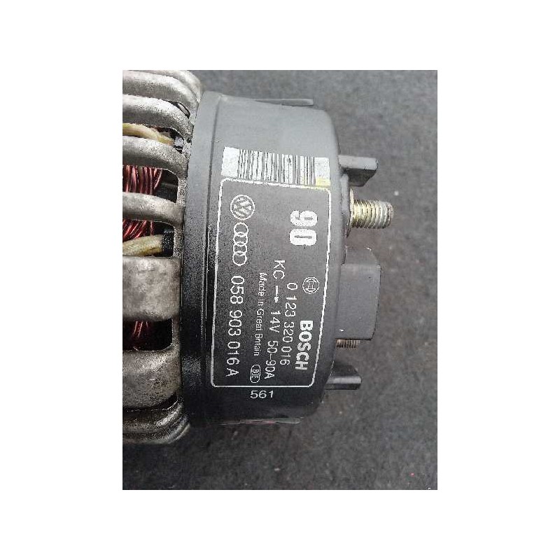 Recambio de alternador para audi a4 berlina (b5) 1.8 20v referencia OEM IAM 0123320016 058903016A BOSCH 5