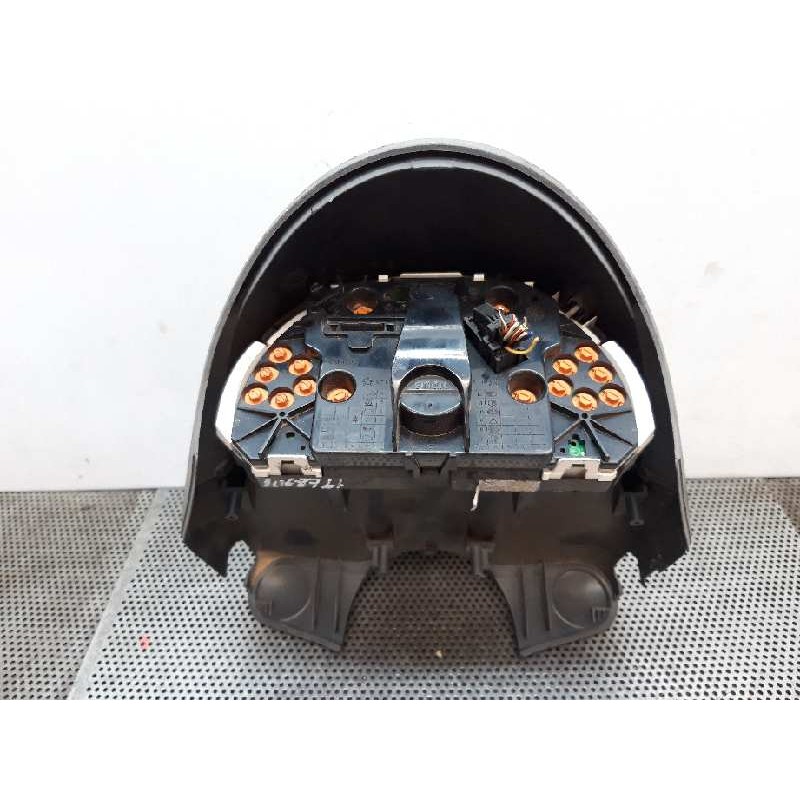 Recambio de cuadro instrumentos para smart coupe 0.7 turbo cat referencia OEM IAM 11000882022 3