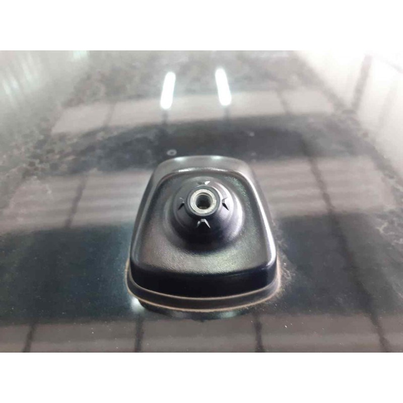 Recambio de base de antena para toyota auris hybrid active referencia OEM IAM   