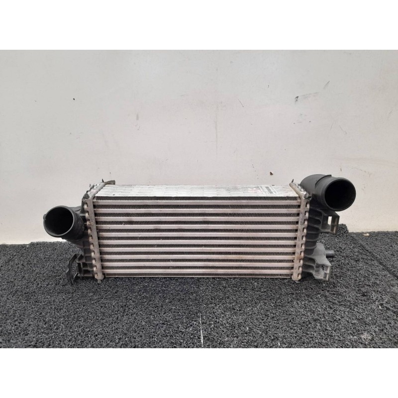 Recambio de intercooler para ford focus turn. (cb8) trend referencia OEM IAM CV619L440VC  