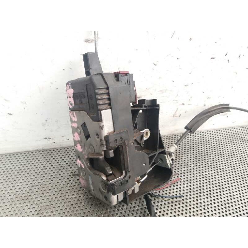 Recambio de cerradura puerta delantera izquierda para opel vectra c berlina 1.8 16v cat (z 18 xe / 2h9) referencia OEM IAM 24447 - Negro