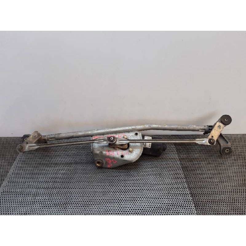Recambio de motor limpia delantero para toyota avensis berlina (t 22) referencia OEM IAM 8511005040B 404417 