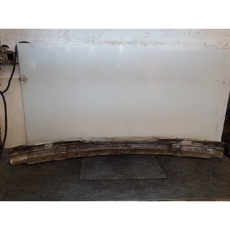 Recambio de refuerzo paragolpes delantero para bmw serie 5 berlina (e39) 523i referencia OEM IAM 2