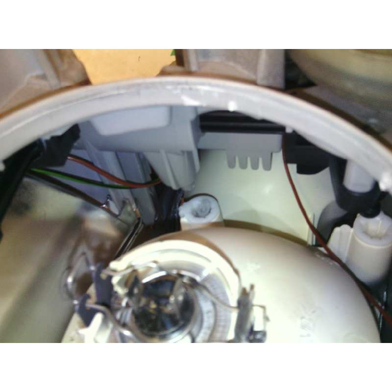 Recambio de faro izquierdo para mercedes-benz clase c (w203) berlina 2.2 cdi cat referencia OEM IAM - Azul 2