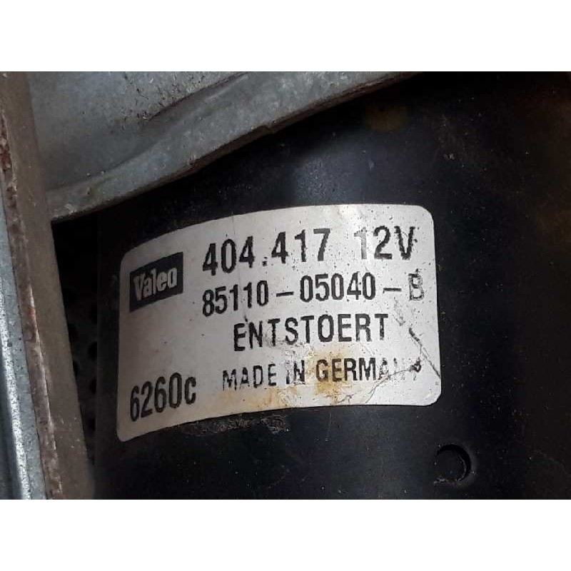 Recambio de motor limpia delantero para toyota avensis berlina (t 22) referencia OEM IAM 8511005040B 404417 4