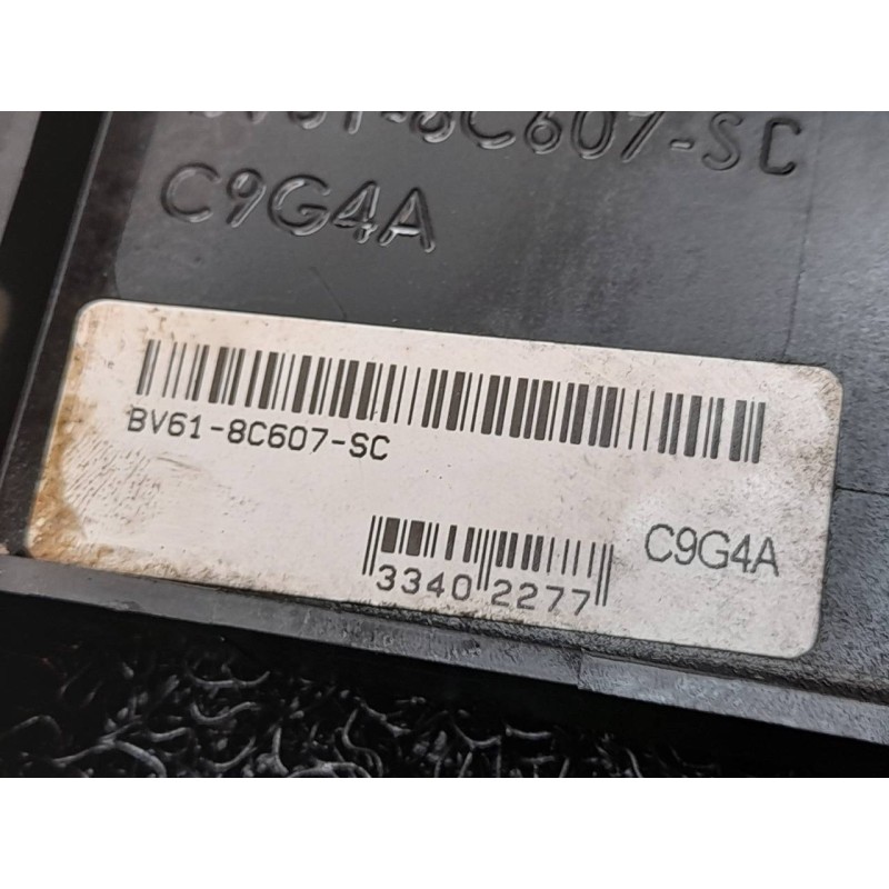 Recambio de electroventilador para ford focus turn. (cb8) trend referencia OEM IAM BV618C607SC - Negro 2