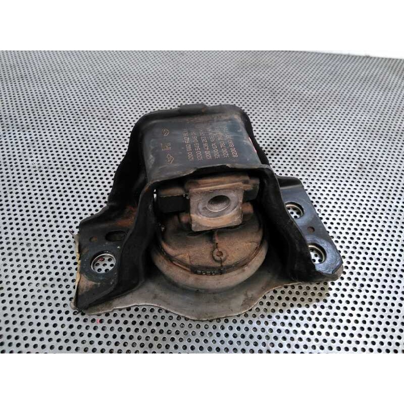 Recambio de soporte motor derecho para renault megane ii berlina 5p 1.5 dci diesel referencia OEM IAM 8200592643 - Blanco