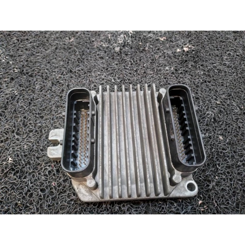 Recambio de centralita motor uce para opel astra g berlina comfort referencia OEM IAM 09355929  DELPHI 2