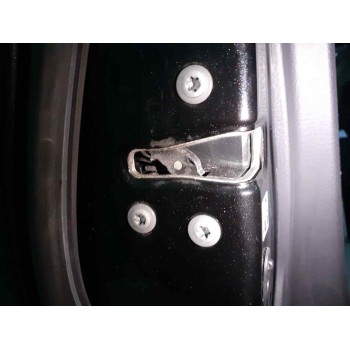 CERRADURA PUERTA TRASERA IZQUIERDA 