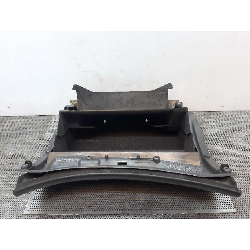 Recambio de guantera para volvo s80 berlina d5 referencia OEM IAM 3