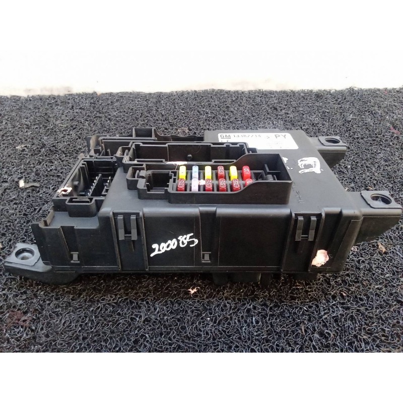 Recambio de caja reles / fusibles para opel corsa d expression referencia OEM IAM 13382214 401154265 - Negro 4