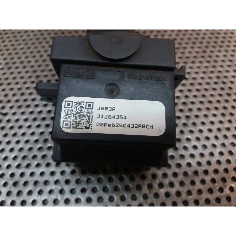 Recambio de mando limpia para volvo v70 familiar 2.4 diesel cat referencia OEM IAM 31264354 3