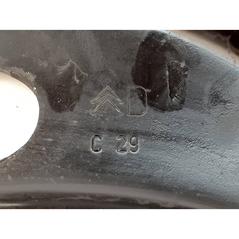Recambio de brazo suspension inferior delantero derecho para peugeot 2008 (--.2013) active referencia OEM IAM C29 - Blanco 3