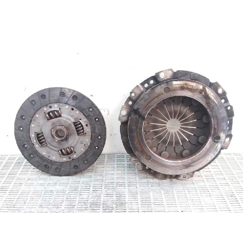 Recambio de kit embrague para renault kangoo (f/kc0) 1.9 diesel referencia OEM IAM 320046710 - Blanco 3