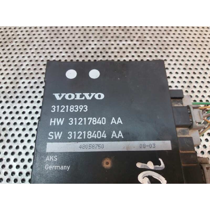 Recambio de centralita check control para volvo v70 familiar 2.4 diesel cat referencia OEM IAM 31218393 HW31217840AA SW31218404A 2