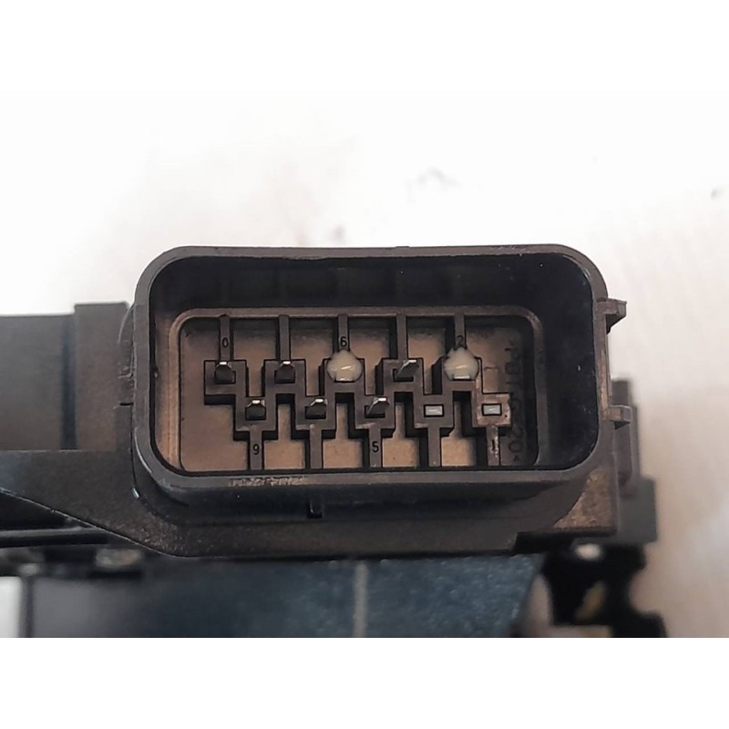 Recambio de cerradura puerta delantera derecha para volvo s40 berlina 1.6 d drive kinetic referencia OEM IAM 30799302 - Negro 4