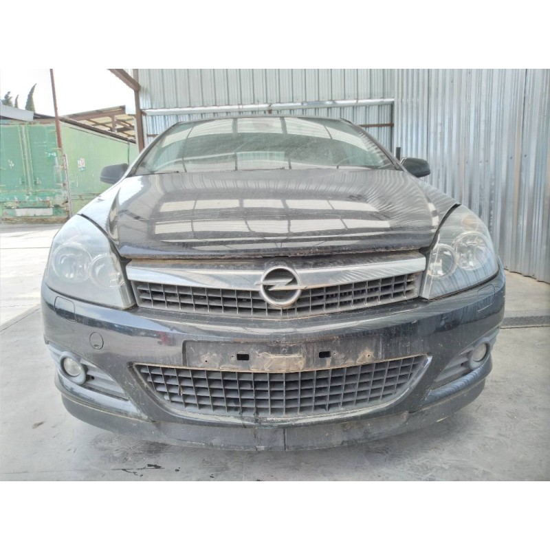 opel astra gtc del año 2009