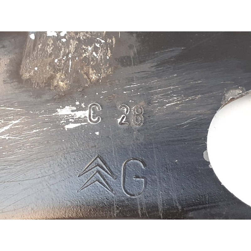Recambio de brazo suspension inferior delantero izquierdo para peugeot 2008 (--.2013) active referencia OEM IAM C28 - Blanco 3