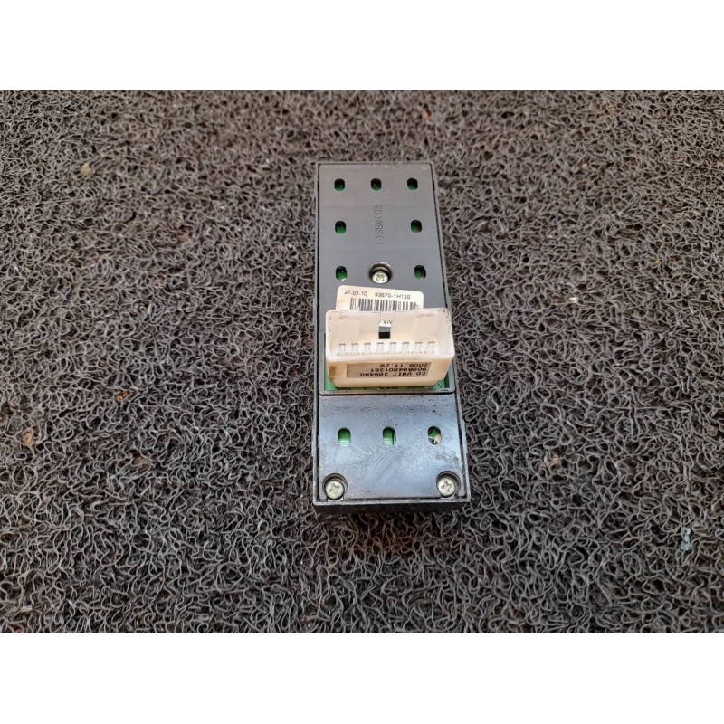 Recambio de mando elevalunas delantero izquierdo para kia cee'd drive referencia OEM IAM 909B04601361 935701H120 - Negro 4