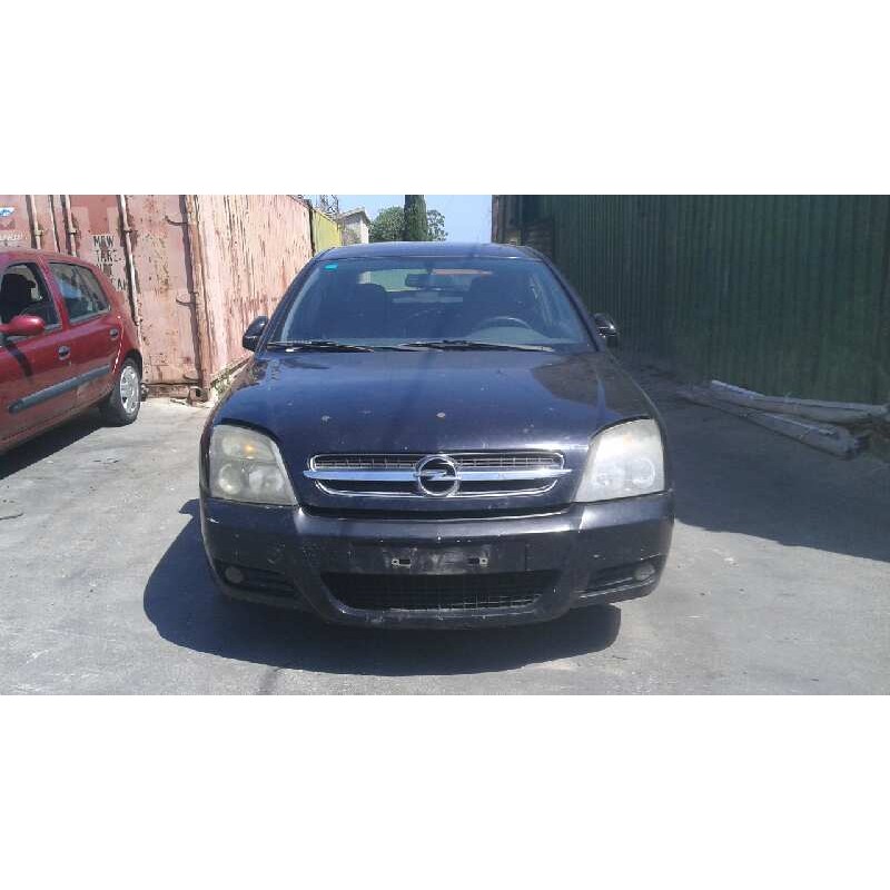 opel vectra c berlina del año 2004