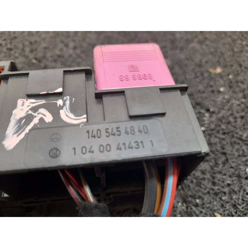 Recambio de caja reles / fusibles para mercedes-benz clase s (w140) berlina s 300 d (140.135) referencia OEM IAM 1405451701 0855 2