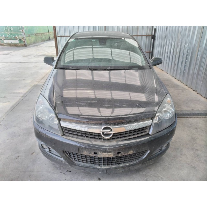 opel astra gtc del año 2009