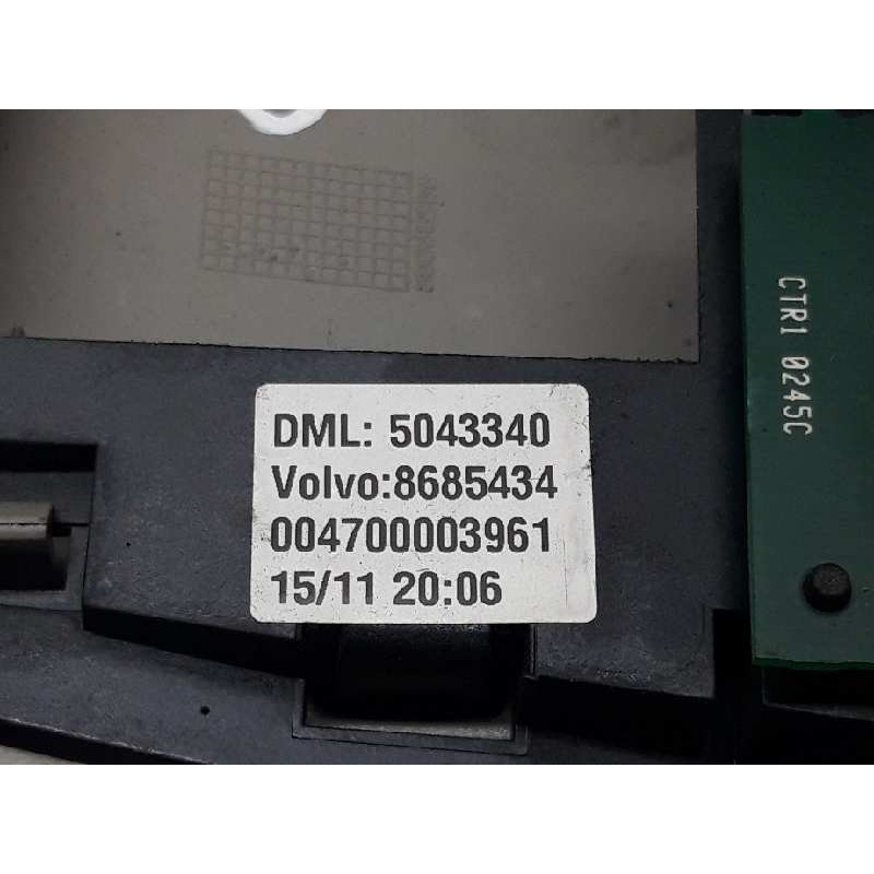 Recambio de luz interior para volvo s80 berlina d5 referencia OEM IAM 8685434 2