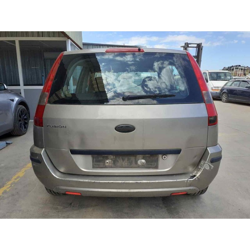 ford fusion (cbk) del año 2004