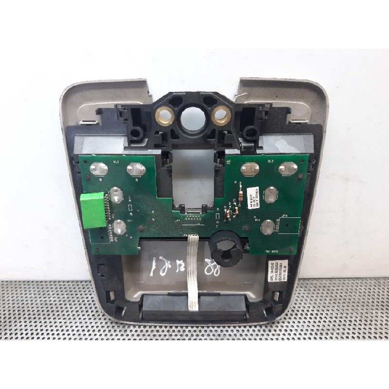 Recambio de luz interior para volvo s80 berlina d5 referencia OEM IAM 8685434 3