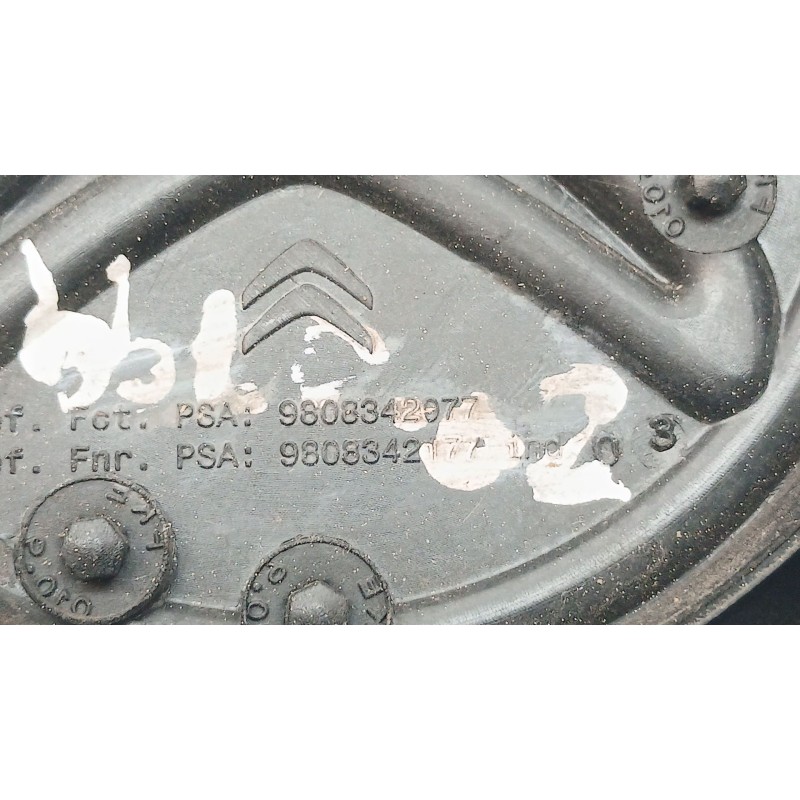 Recambio de tapacubos para citroën berlingo station wagon live edition referencia OEM IAM 9808342077 - Blanco 2