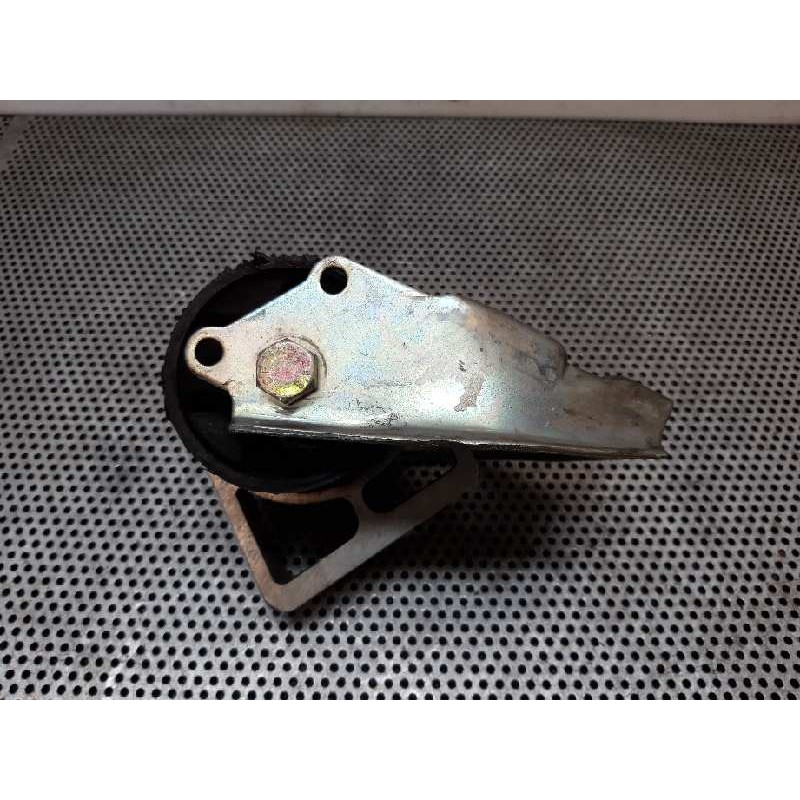 Recambio de soporte cambio para smart coupe 0.7 turbo cat referencia OEM IAM 0003077V010 5