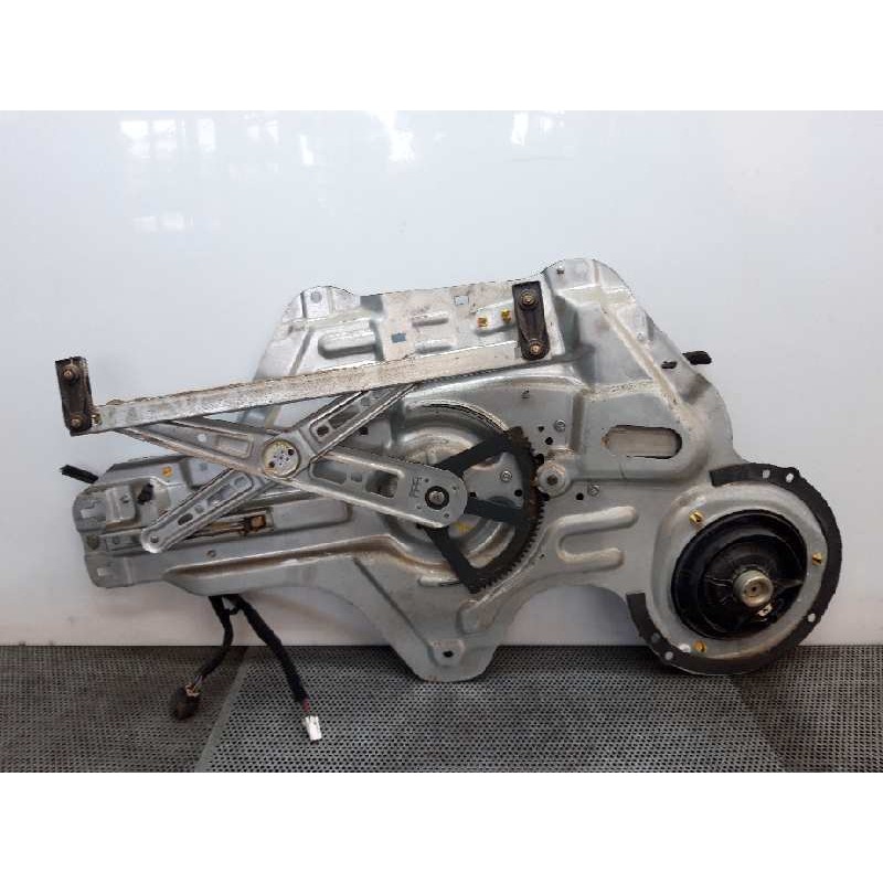 Recambio de elevalunas delantero derecho para kia cerato 2.0 ex crdi berlina (4-ptas.) referencia OEM IAM   