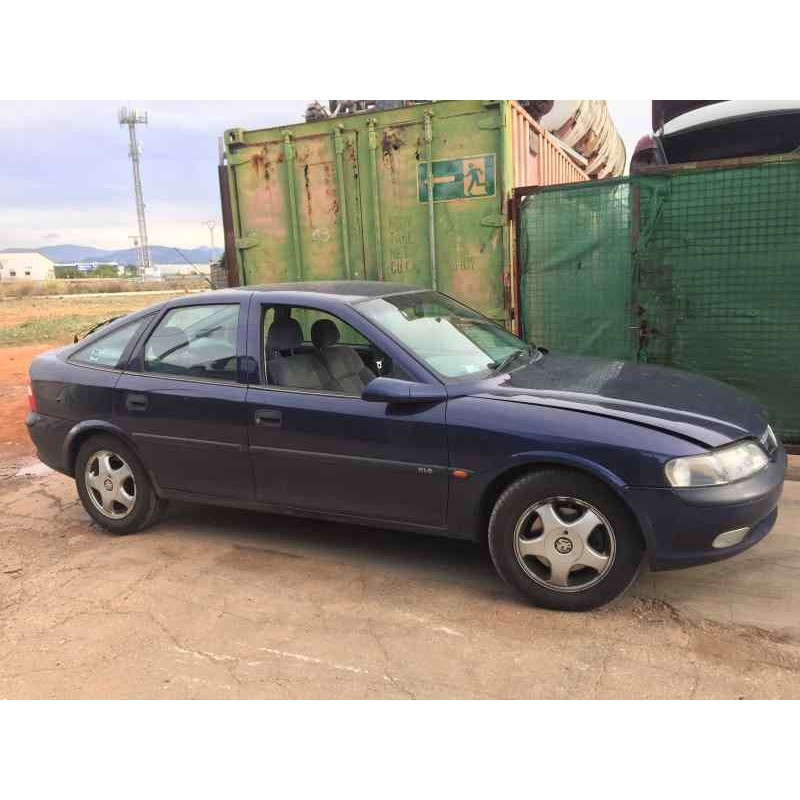 opel vectra b berlina del año 1998