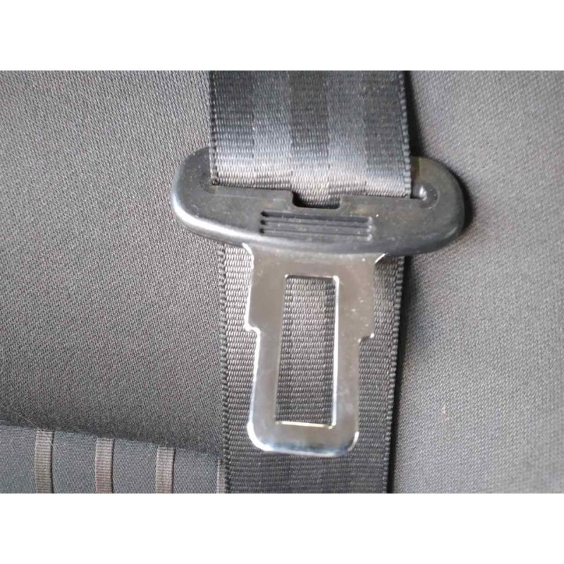 Recambio de cinturon seguridad trasero central para audi a4 ber. (b8) e referencia OEM IAM - Blanco 2