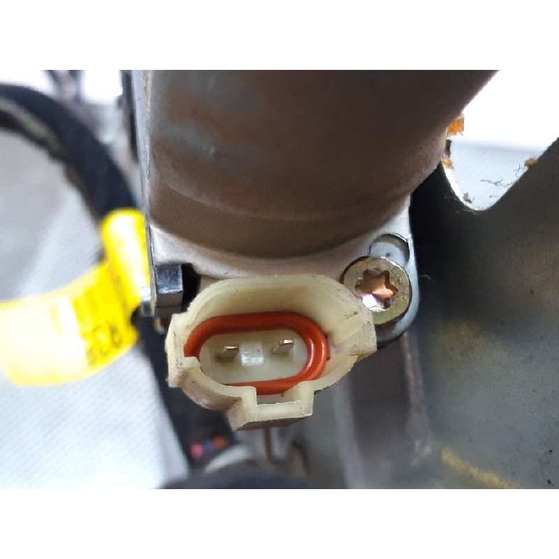 Recambio de elevalunas delantero derecho para kia cerato 2.0 ex crdi berlina (4-ptas.) referencia OEM IAM - Gris 2
