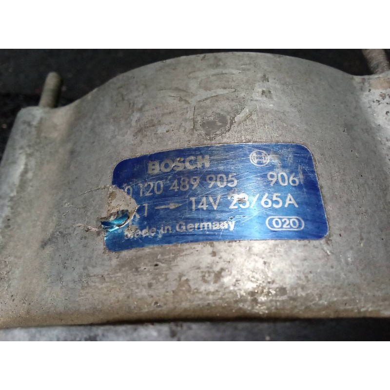 Recambio de alternador para alfa romeo 75 2.5 cat referencia OEM IAM 0120489905  BOSCH 5