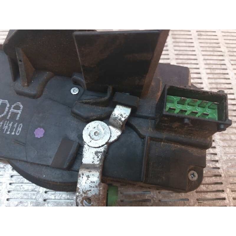 Recambio de cerradura puerta delantera izquierda para opel vectra b berlina 2.0 dti referencia OEM IAM 24414110 - Gris 2