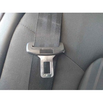 CINTURON SEGURIDAD TRASERO DERECHO 