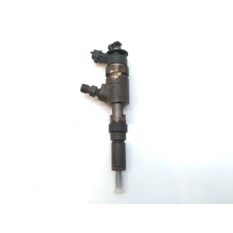 Recambio de inyector para peugeot 207 sport referencia OEM IAM 0445110252  BOSCH