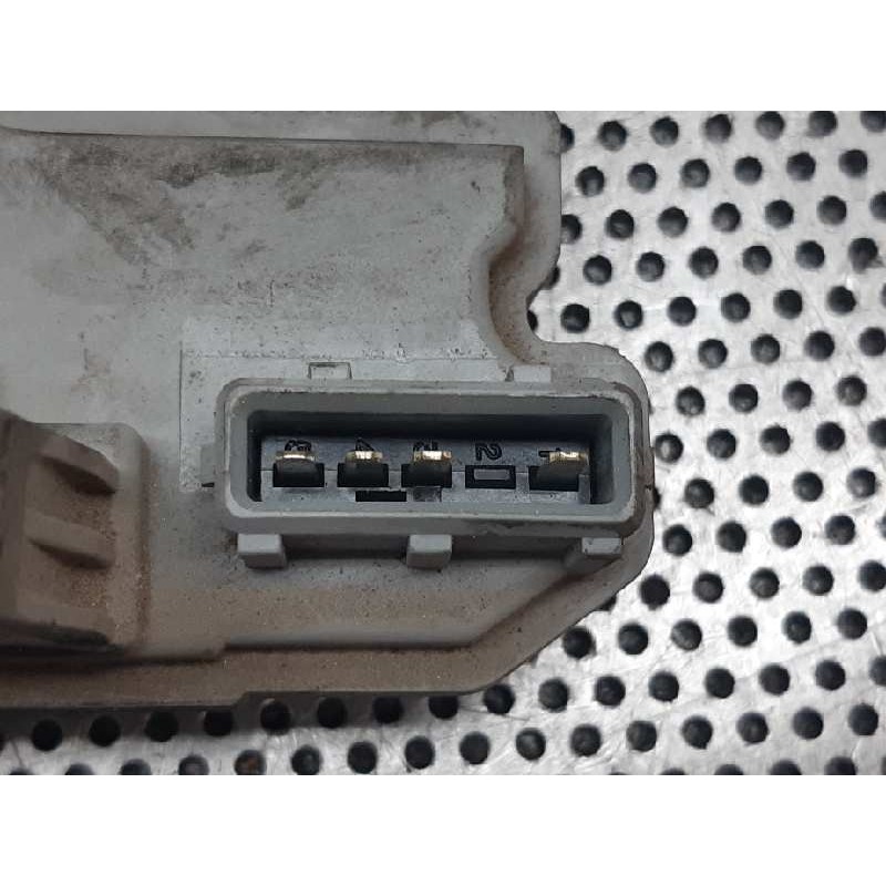 Recambio de cerradura puerta trasera derecha para peugeot 206 berlina xr referencia OEM IAM 2