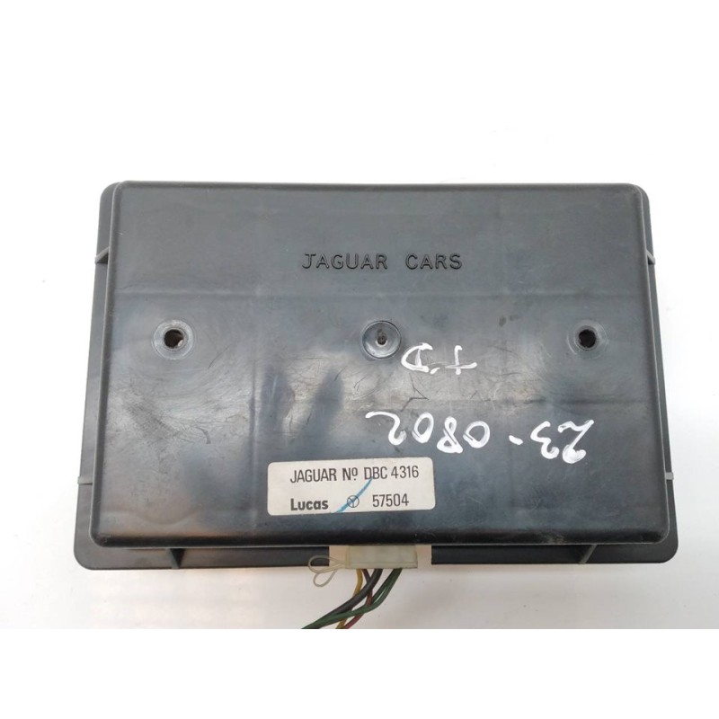 Recambio de portalamparas para jaguar xj6/12 3.6 daimler / kat referencia OEM IAM DBC4316 57504 3