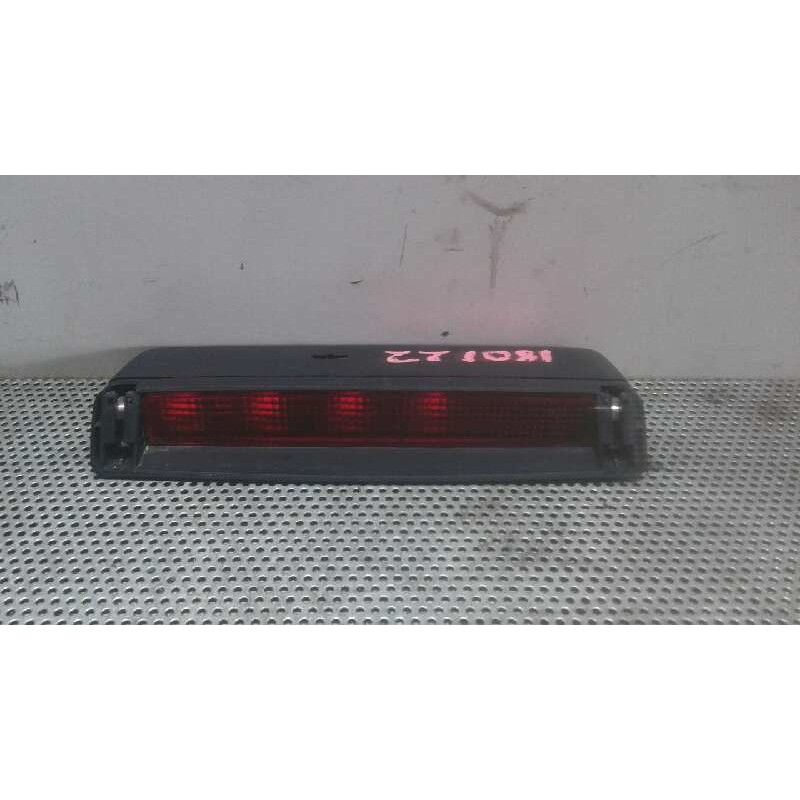 Recambio de luz central de freno para volkswagen polo berlina (6n1) concept referencia OEM IAM   
