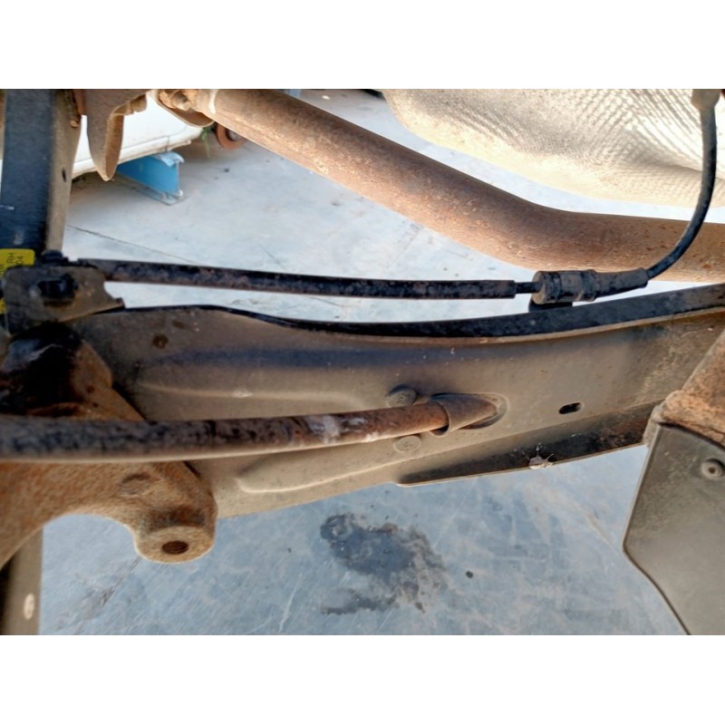 Recambio de brazo suspension trasero derecho para kia ceed business referencia OEM IAM   